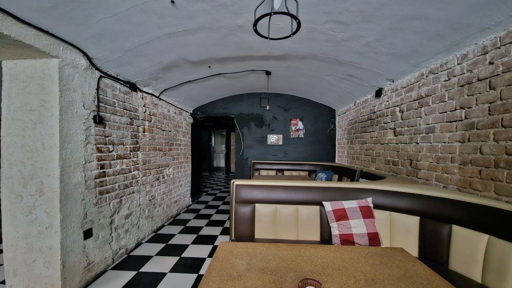 Odstąpie PUB gotowy biznes całe wyposażenie, wynajem