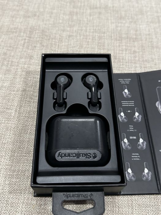 Phones Auriculares Bluetooth SKULLCANDY