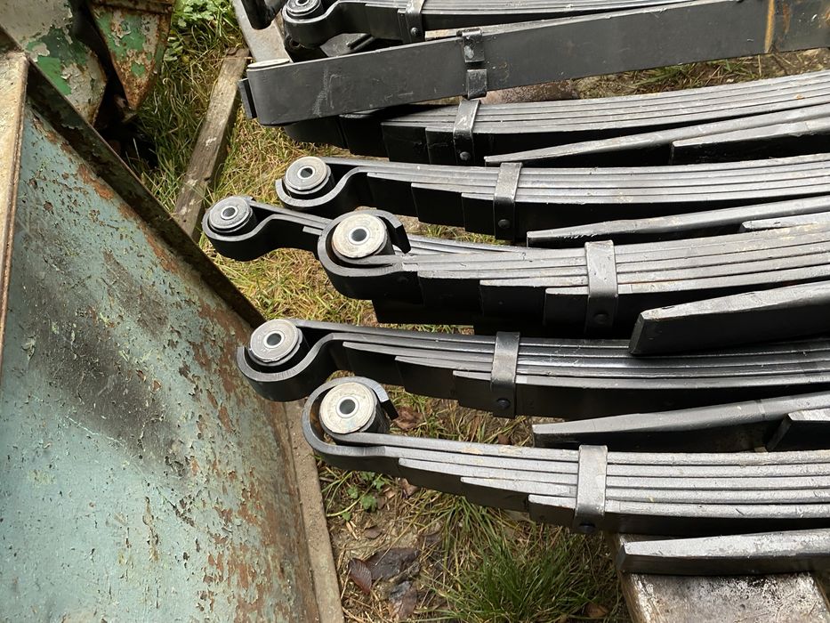 Задні ресори івеко 35c,50c,65c,70c 504361021, 504119090