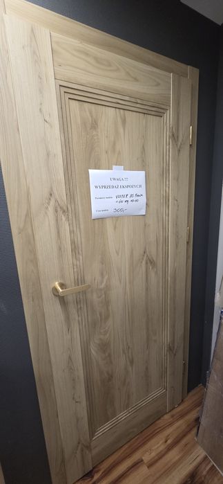 Drzwi po ekspozycyjne  80, 70. Różne modele