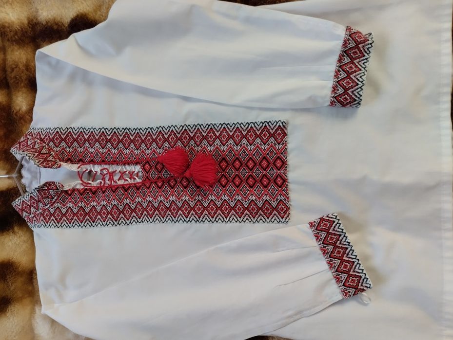 Вишиванка на хлопчика.