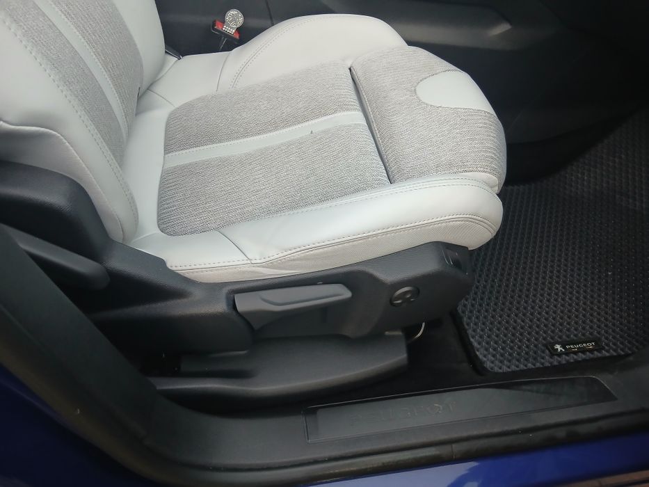 Авто в хорошому станні