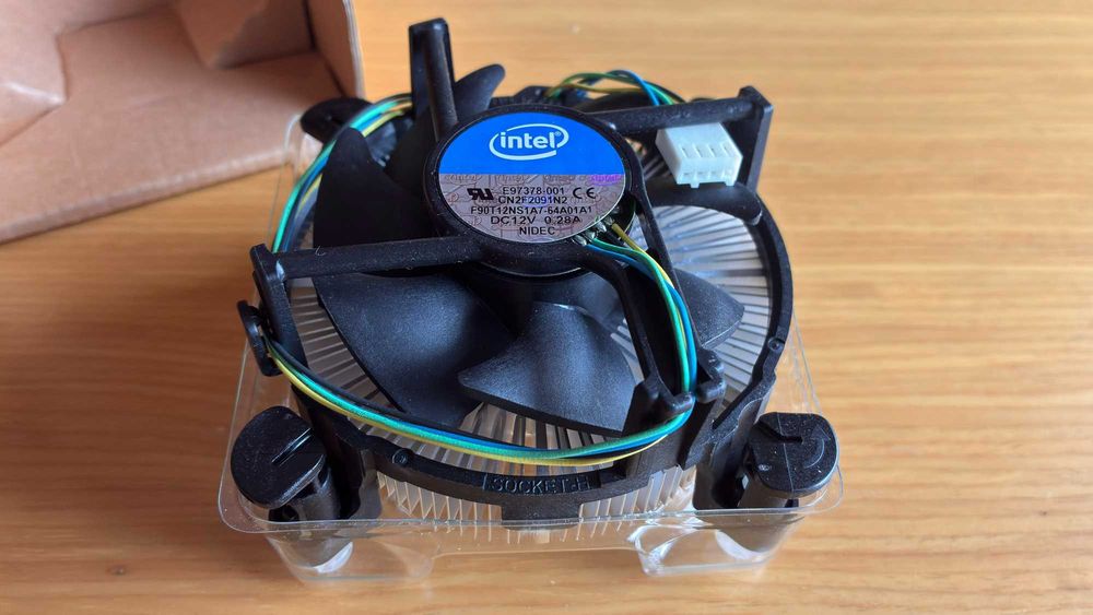 Cooler / Dissipador CPU Intel Original (LGA 1150 / 1155 / 1156 / 1200) - E97378-001