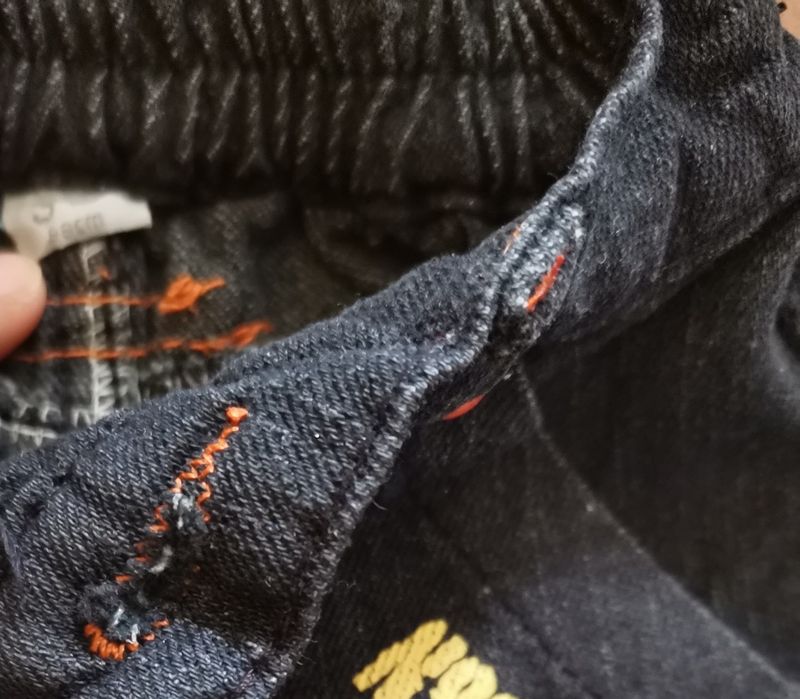 Spodnie jeans 98