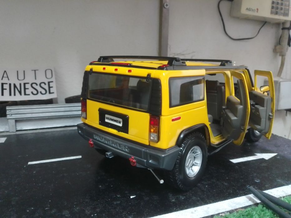 Miniatura 1/18 Hummer H2