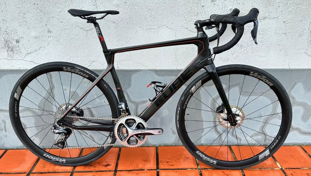 Bicicleta de estrada Cube Agree Race