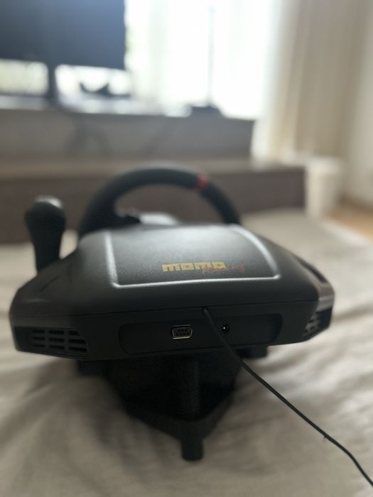 Ігровий руль logitech momo r