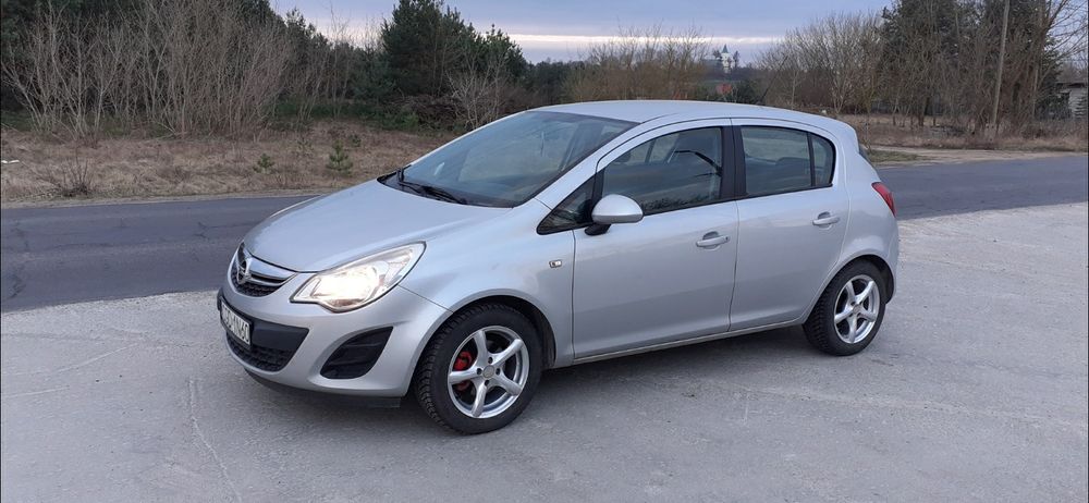 Opel corsa d polift 2012r 1,2 LPG