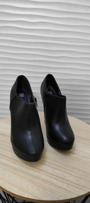 Sapatos de salto Pinkie