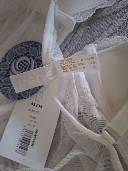 Body Ivette Bridal