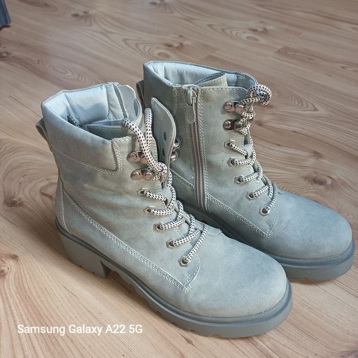 Buty zimowe dla dziewczyny