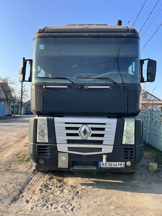 Рено магнум 440, тягачь