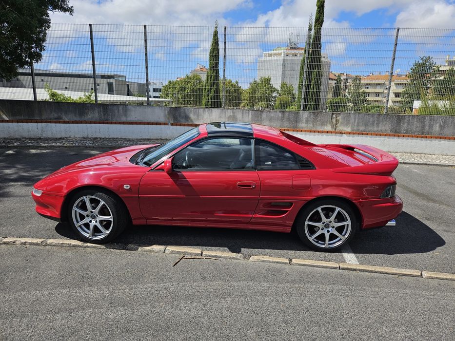 Toyota MR2 2.0 MK2 Marvila • OLX Portugal