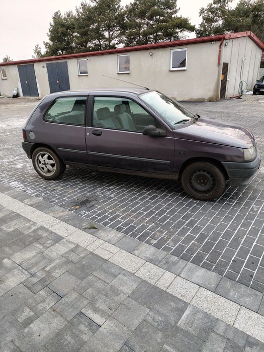 Renault Clio 1,2 benzyna 159 tyś przebiegu