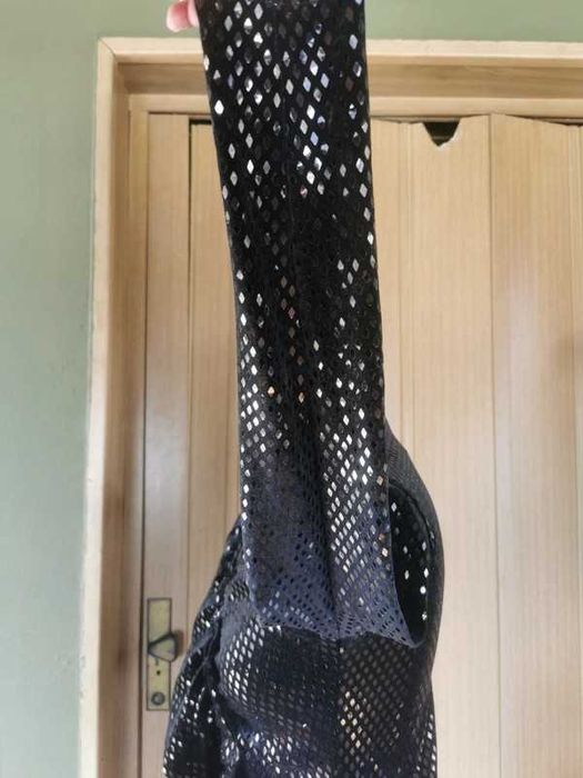 Vestido vintage preto com brilhantes