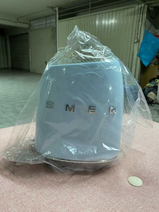 Bloco de Facas Smeg467589835134740480