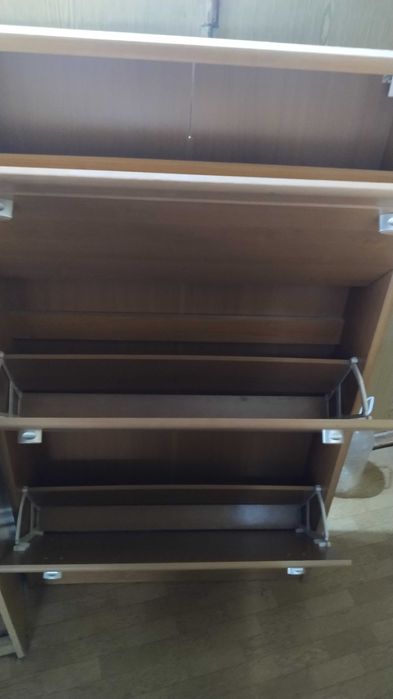 Продаю калошницу для обуви