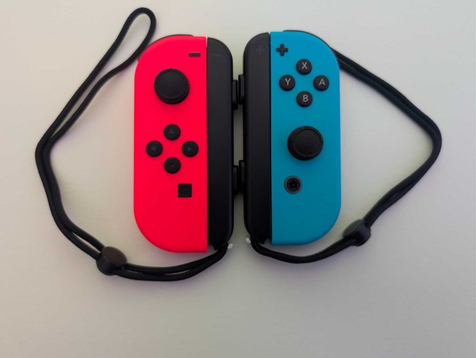 Kontrolery Joy-Con Nintendo Switch + Stacja ładująca + Gratis