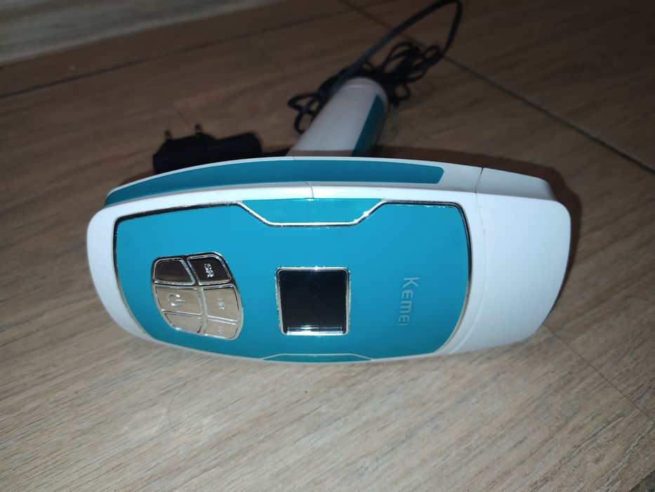 Лазерный фото эпилятор Kemei 6812