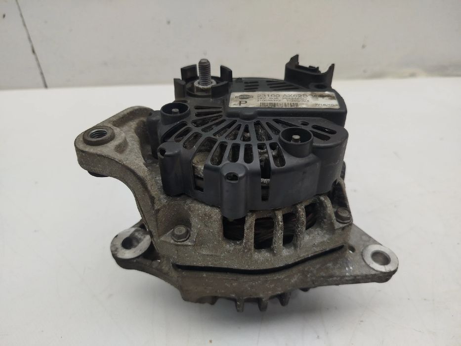 Alternador NISSAN Micra III (K12)