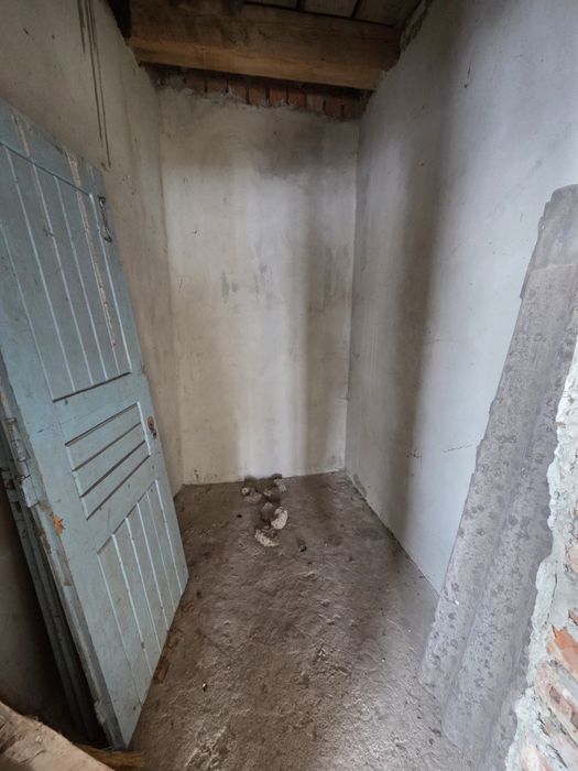 Продається будинок з цегли під ремонт у с.Рихтичі 5км до Дрогобича