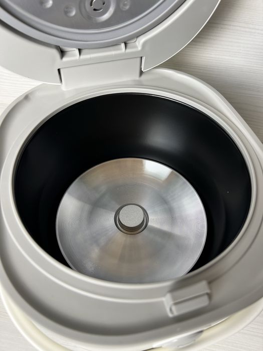 Розумна рисоварка Bear dfb-b20a1 2л.