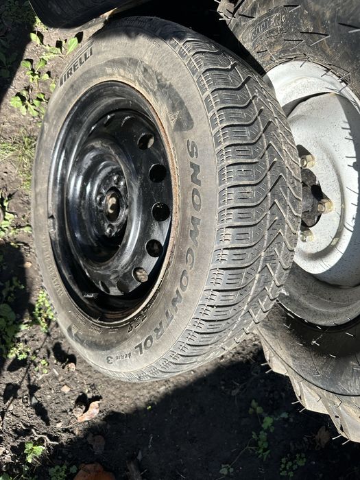 Пари коліс 13/14/15 радіус на прицепи 4/100