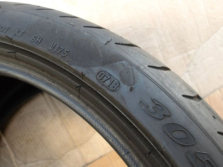 pirelli p zero na1 305.30.21