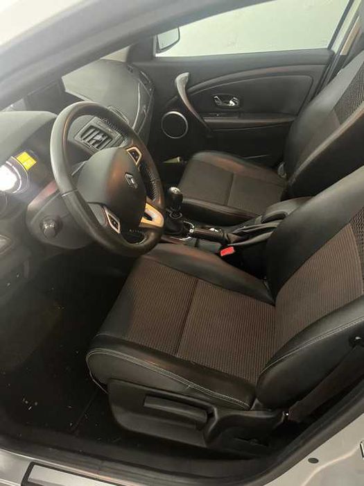 Renault Megane 15 DCI 110cv