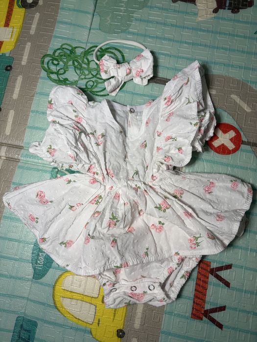 Боді зі спідничкою