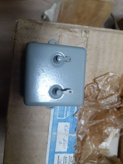 Продам конденсатор 10 грн