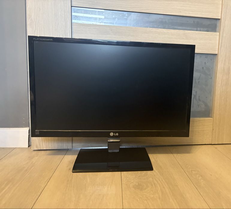 Monitor LG Flatron E2260T-PN