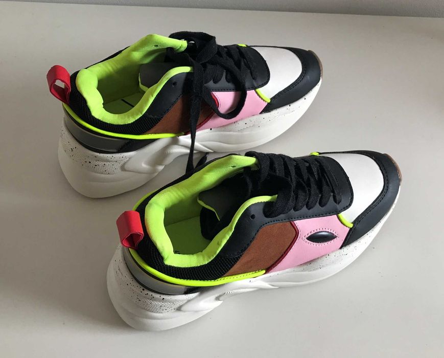 Sapatilhas tenis estilo chunky multicolor Bershka