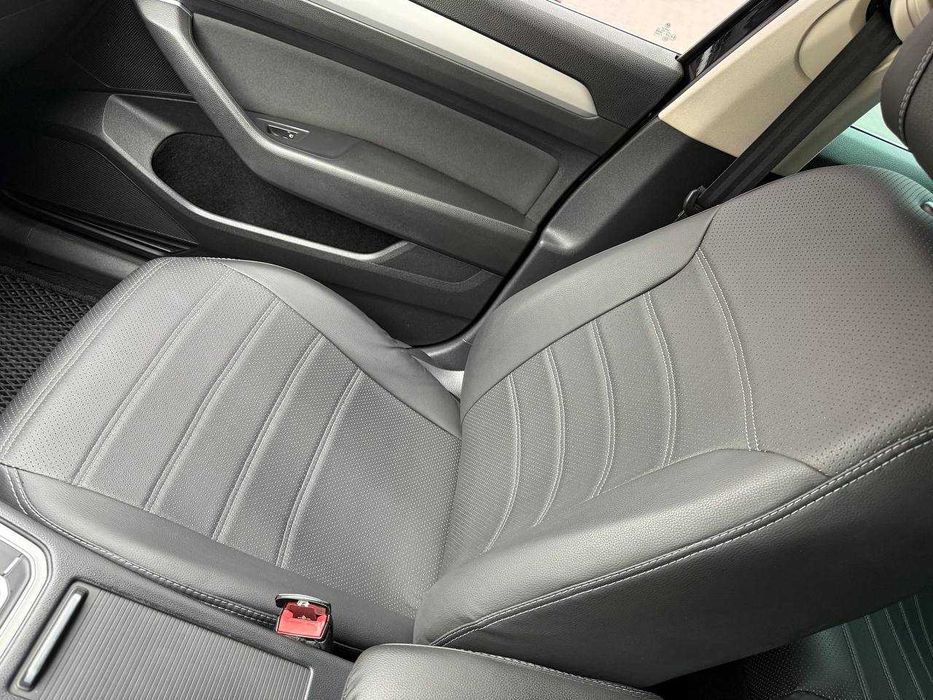 Volkswagen Passat 2015 Дизель 2,0 Автомат