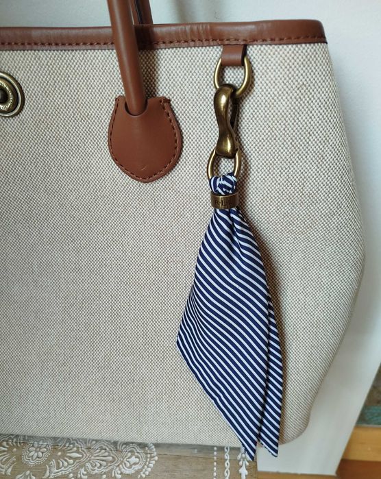 Mala da prestigiada marca "Ralph Lauren"