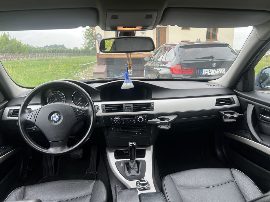 Bmw e90 automat nawigacja cup holdery pdc 2.0d 184km
