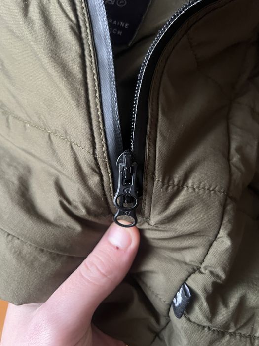 Куртака,парка,вітровка riot division