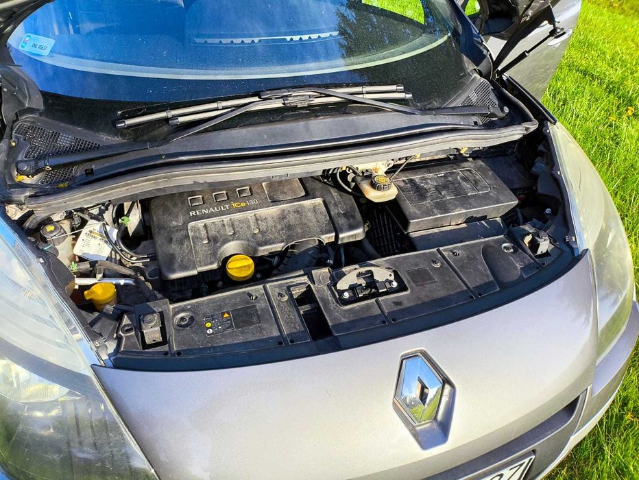 Renault Scenic III 2009 - uszkodzony