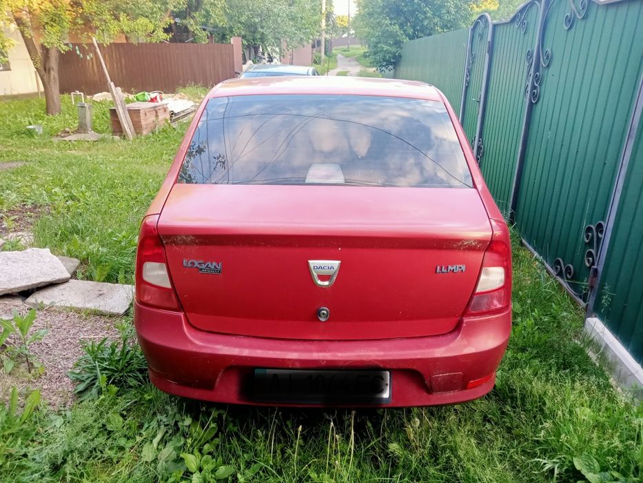 Продам машину  Dacia logan