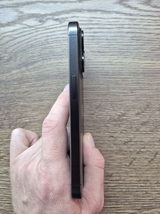 Apple iPhone 15 Pro 256GB Black Titanium