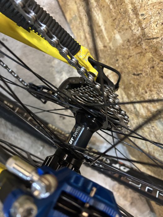 Commencal v4 supreme 2017