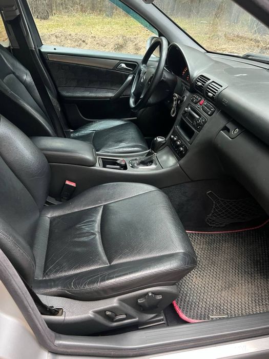 Mercedes-Benz 2003р, 2.7 дизель