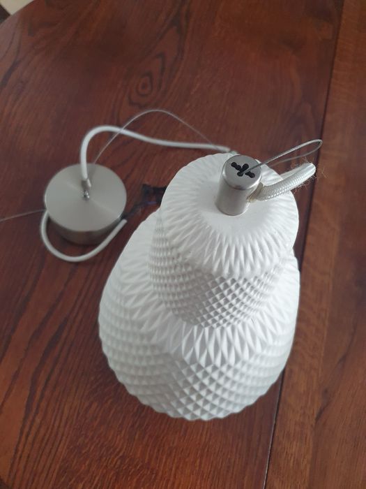 Karlsson Cast Ceramic - sprzedam lampę wiszącą