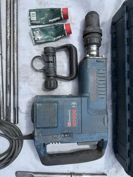 Отбойный молоток Bosch GSH 11 E.