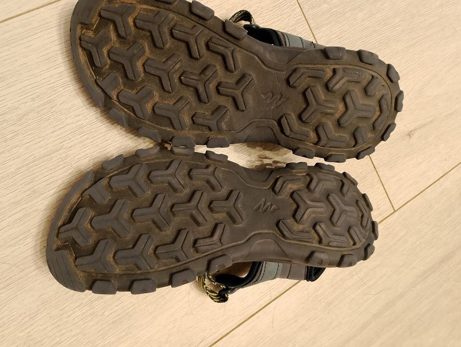 Sandałki Decathlon 32/33