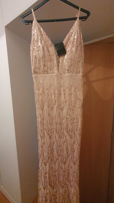 Vestido de cerimónia em lantejoulas Shein