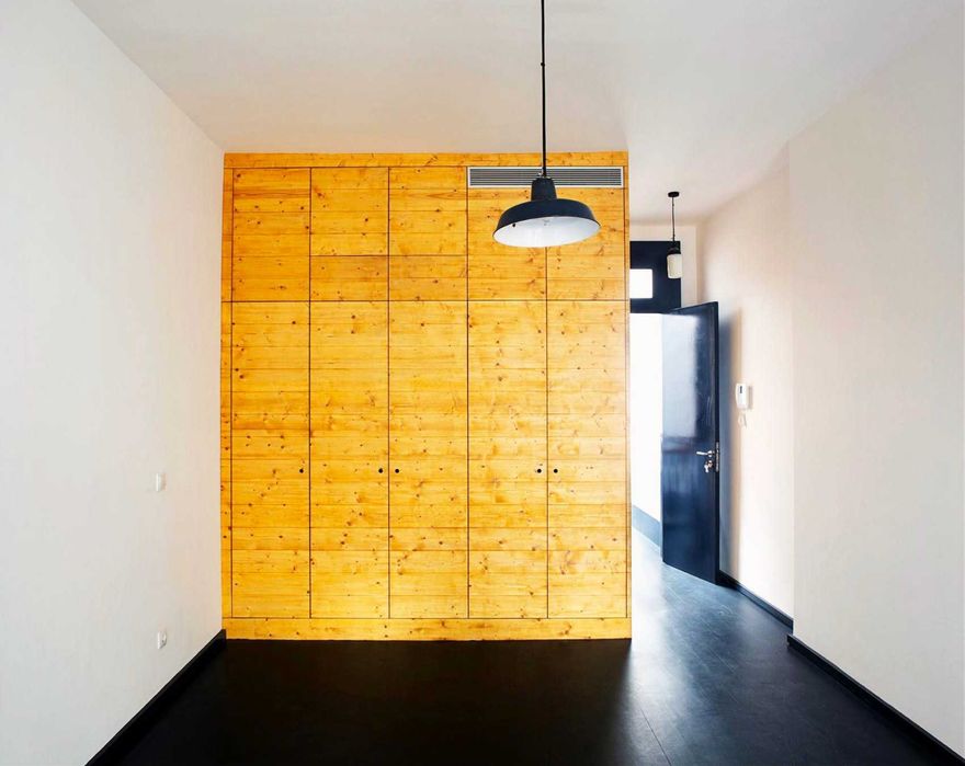 T0 mobilado Palácio de Cristal – Universidades – Internet incluída