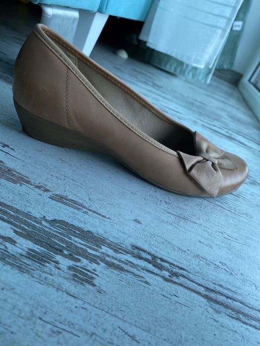 Półbuty, czółenka  Lasocki