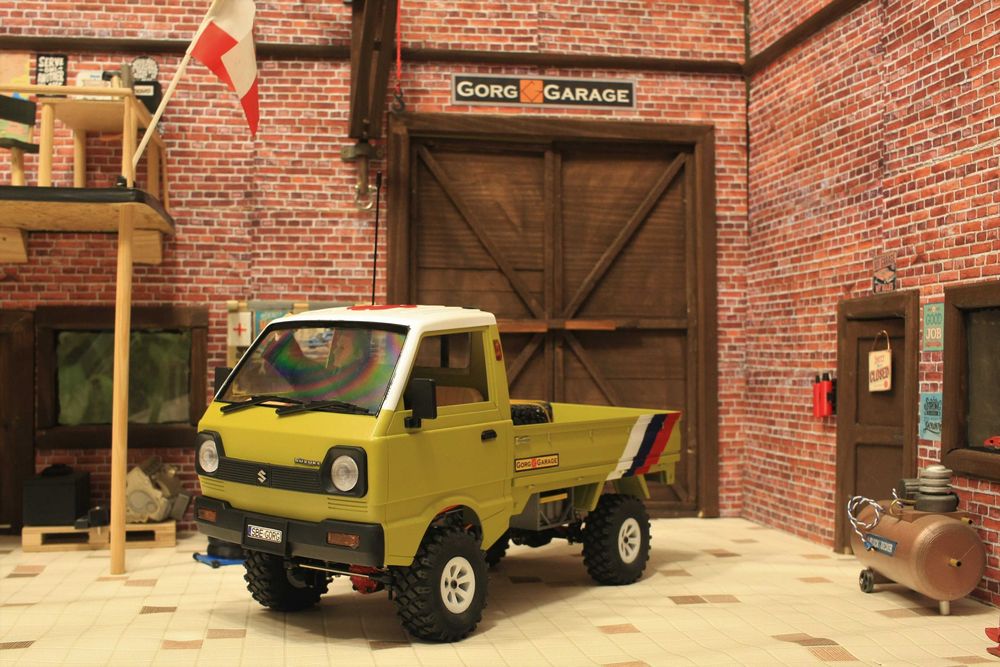 Suzuki Carry 4x4 1:10
