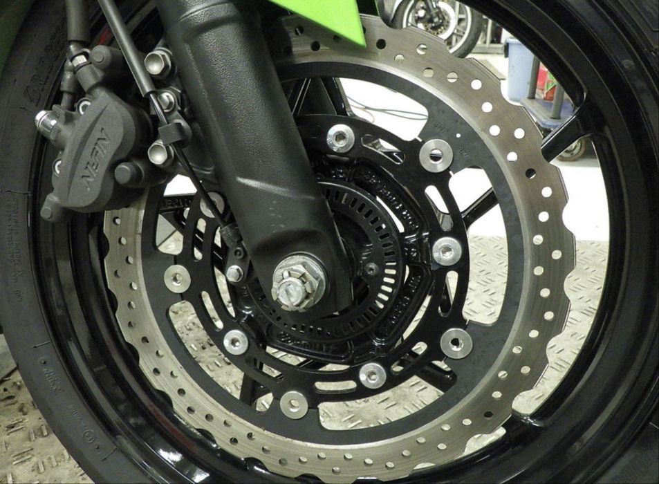 Kawasaki Ninja 400 2023  рік